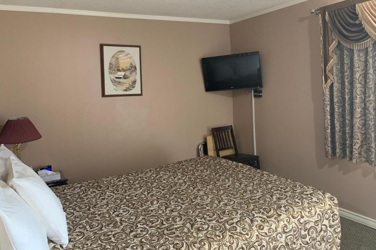 Lucien Motel Whitby Buitenkant foto